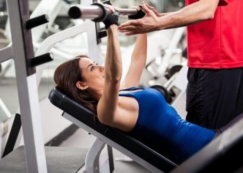 How to get good breasts with the help of exercises