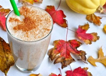 Top 10 autumn smoothies with season ingredients