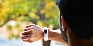 5 Best Waterproof Fitness Trackers for Swimming