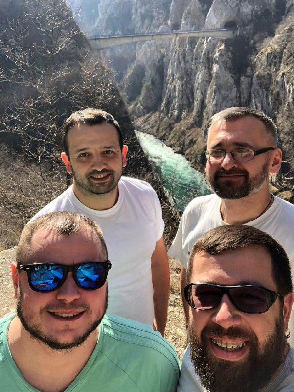 Balkans travelling team